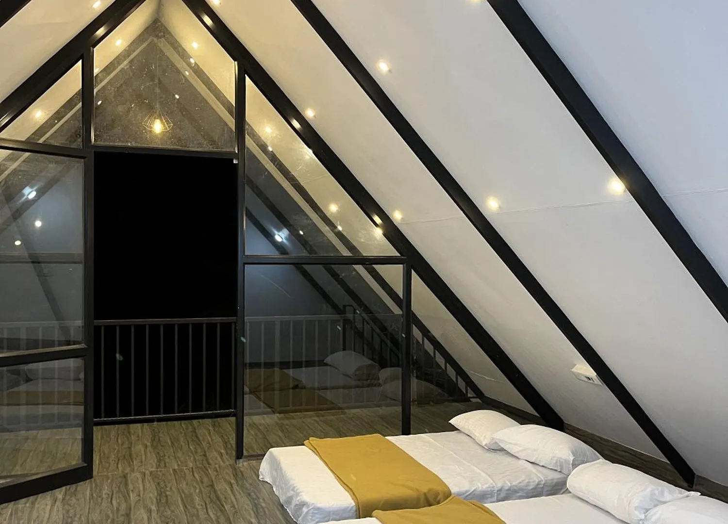 Cloud9 Glamping - Private Aframe Villa Vaduvanchal 0*,